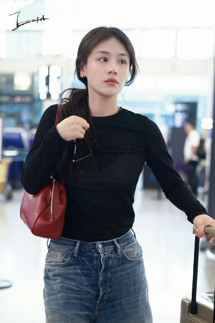 Mỹ nữ showbiz giảm được 25 kg liền 