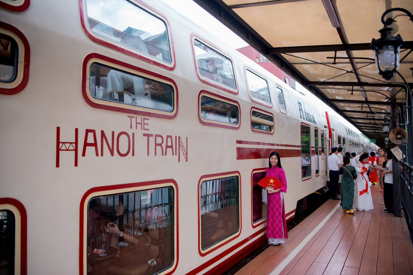 Vì sao đặt tên là tàu du lịch 'Hà Nội 5 cửa ô'?- Ảnh 1.