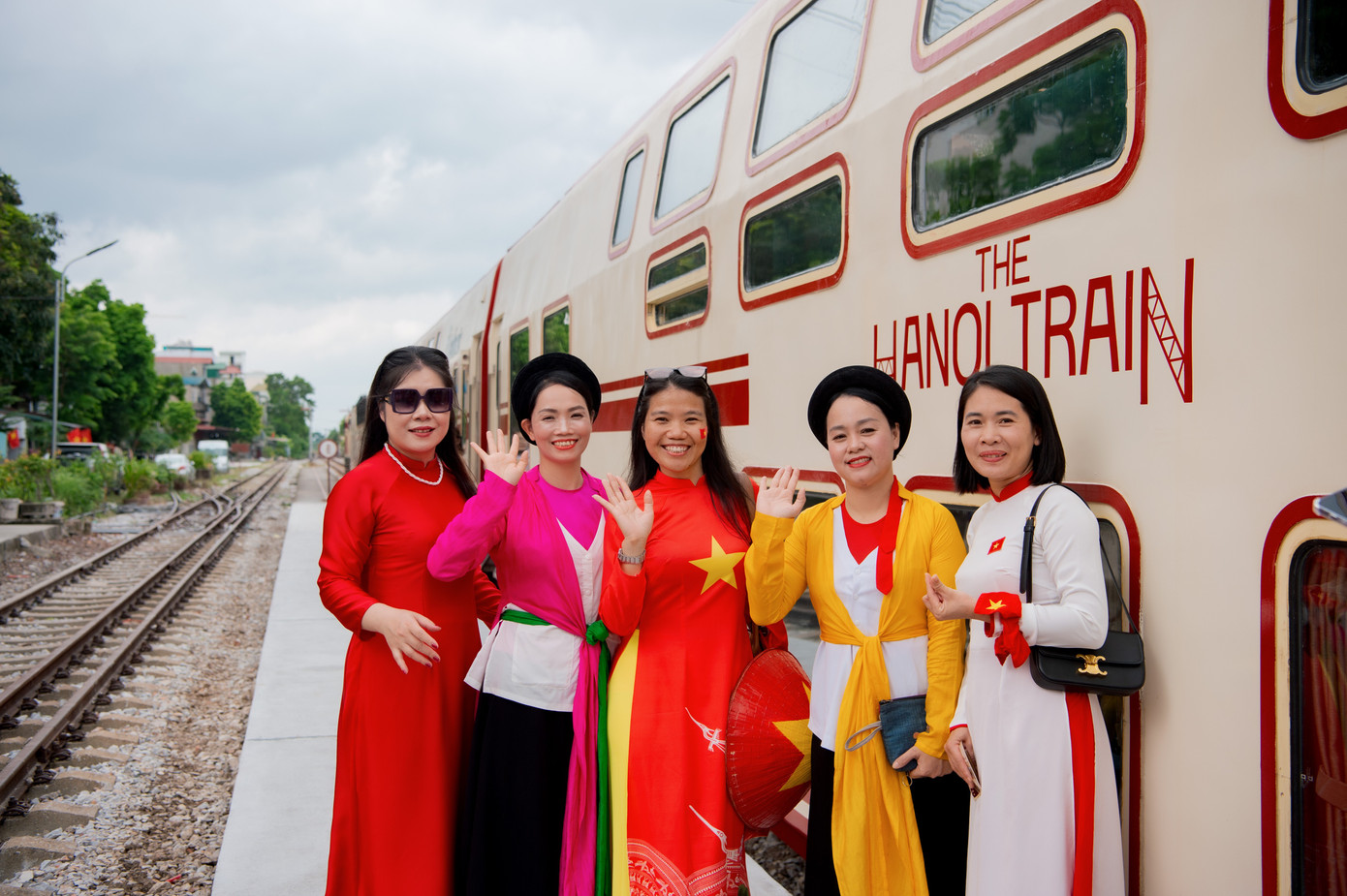 Vì sao đặt tên là tàu du lịch 'Hà Nội 5 cửa ô'?- Ảnh 3.