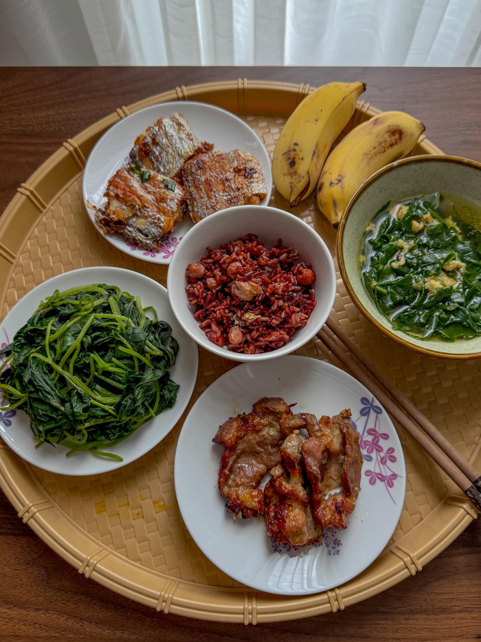 Chị gái nhà người ta: Nấu cơm cữ cho em mà tưởng đâu chị đi thi MasterChef khiến hội "em gái online" đua nhau vào "nhận vơ"- Ảnh 7.