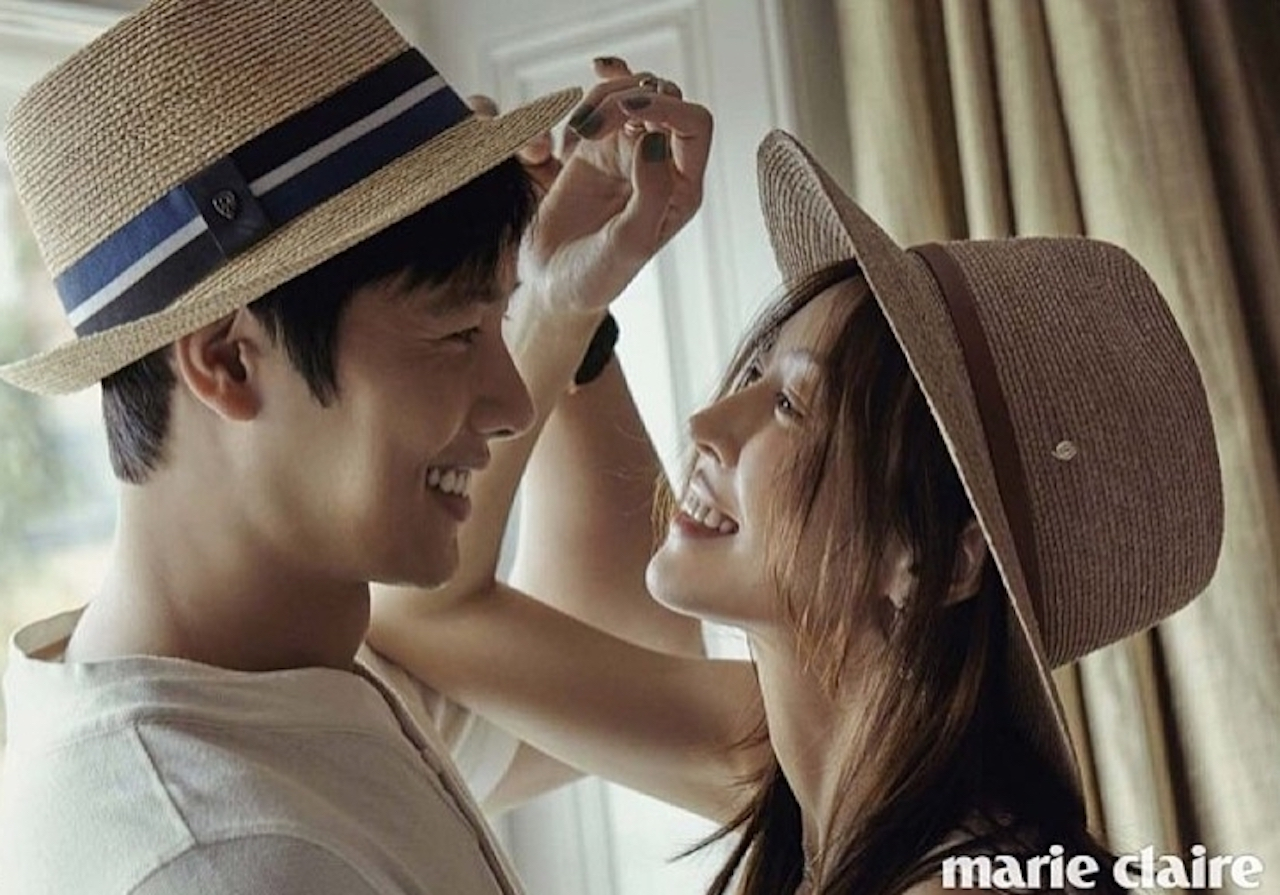 10 cặp đôi phim giả tình thật đẹp nhất Hàn Quốc: Song Hye Kyo - Song Joong Ki xếp thứ 5, hạng 1 gom hết tinh hoa của vũ trụ- Ảnh 10. 10 cặp đôi phim giả tình thật đẹp nhất Hàn Quốc: Song Hye Kyo - Song Joong Ki xếp thứ 5, hạng 1 gom hết tinh hoa của vũ trụ- Ảnh 10.