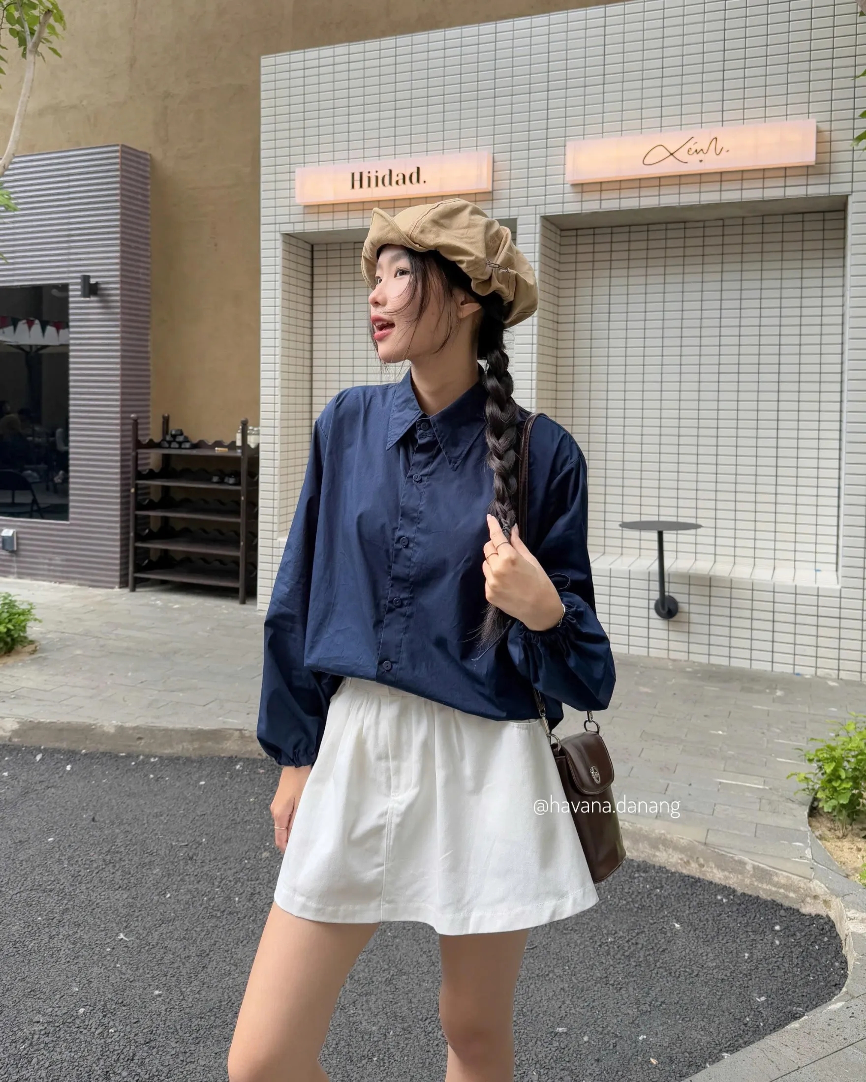 Mặc đẹp cả mùa thu: 3 kiểu áo “chân ái” dành cho quần ống rộng, cứ phối là sang xịn!- Ảnh 12.