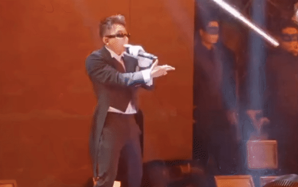 Sơn Tùng M-TP hét lên cho cả triệu người nghe: Flop quá thì ghi tên anh vào!- Ảnh 1.