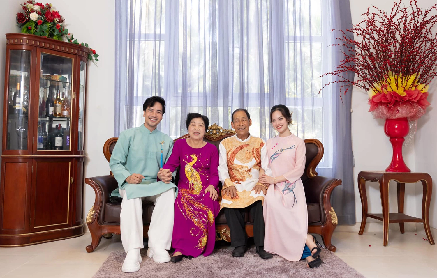 Diễn viên Việt sở hữu 2 biệt thự, 3 nhà hàng: Hủy hôn vợ sắp cưới, tuổi 41 yêu bạn gái kém 16 tuổi- Ảnh 4.