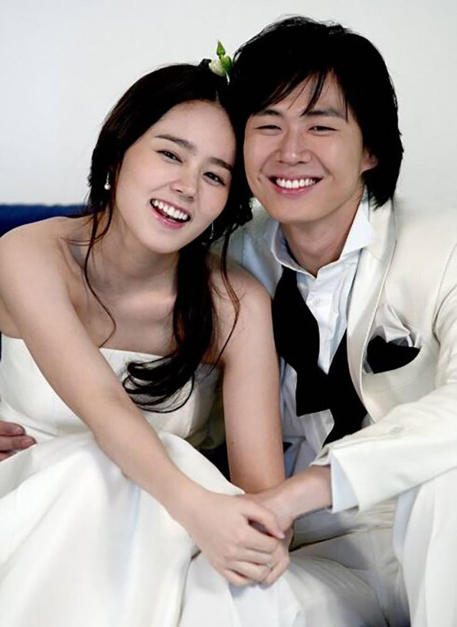 10 cặp đôi phim giả tình thật đẹp nhất Hàn Quốc: Song Hye Kyo - Song Joong Ki xếp thứ 5, hạng 1 gom hết tinh hoa của vũ trụ- Ảnh 11. 10 cặp đôi phim giả tình thật đẹp nhất Hàn Quốc: Song Hye Kyo - Song Joong Ki xếp thứ 5, hạng 1 gom hết tinh hoa của vũ trụ- Ảnh 11.
