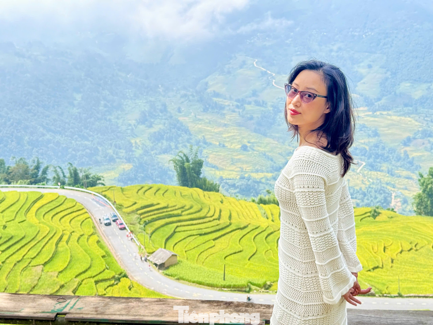 Du khách đổ về Y Tý, đắm chìm với ruộng bậc thang đẹp nhất Tây Bắc- Ảnh 8.