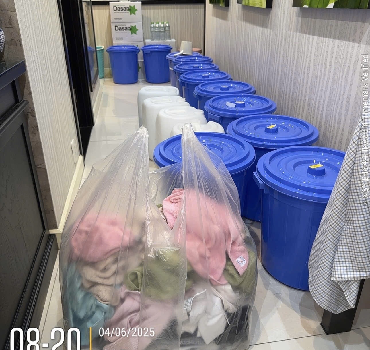 Căn hộ của Phó Chủ tịch Hiệp hội bất động sản TP HCM bị cắt nước suốt 8 tháng- Ảnh 2.