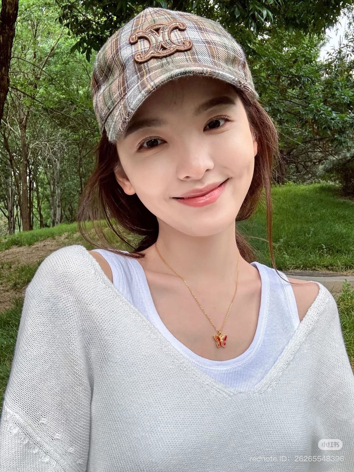 Nữ thần 10 triệu người say đắm: Cả đời chung thuỷ với 1 item, xinh đến nỗi chỉ muốn nhắm mắt yêu luôn!- Ảnh 9.