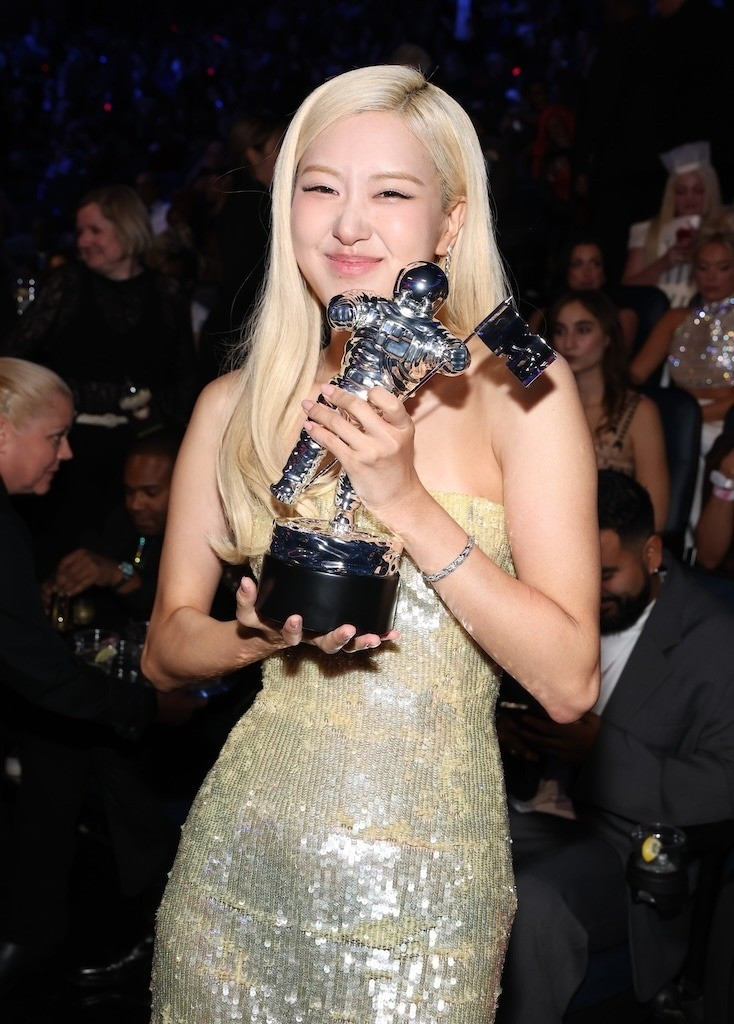 Rosé (BLACKPINK) khóc trong giây phút lịch sử- Ảnh 2.