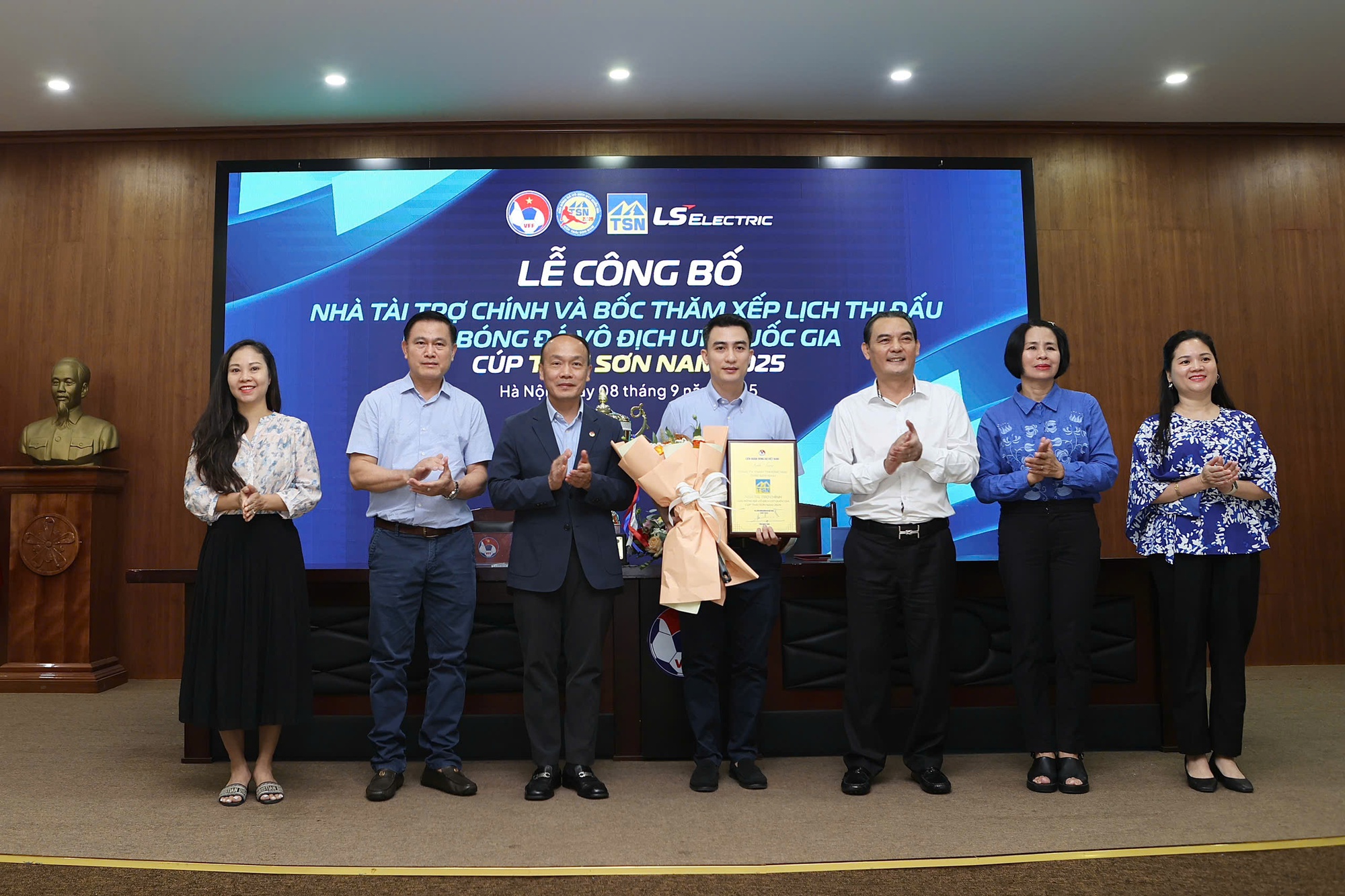 Khởi tranh giải U17 Quốc gia 2025: Đương kim vô địch Hà Nội gặp á quân HAGL ngay ở vòng bảng- Ảnh 1.