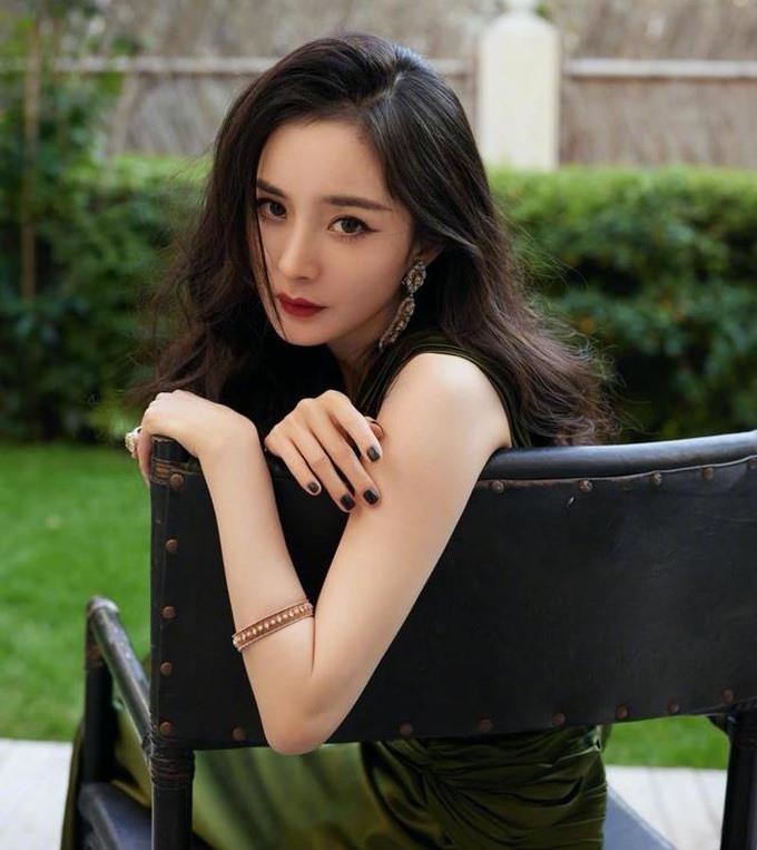 Hé lộ điểm thi đại học gây choáng của loạt sao Hoa ngữ: Hóa ra "siêu sao học thuật" là có thật!- Ảnh 7.