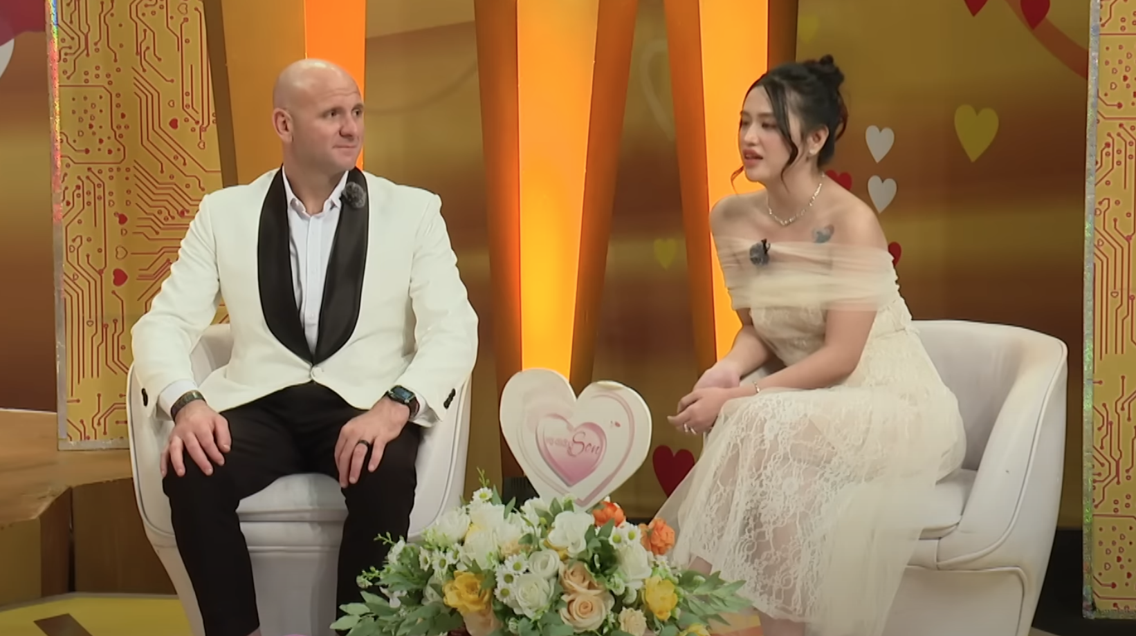 Cô gái khiến anh Tây hơn 19 tuổi lặn lội sang Việt Nam tìm gặp, đưa cả bà ngoại đi hẹn hò cùng và cái kết- Ảnh 3.