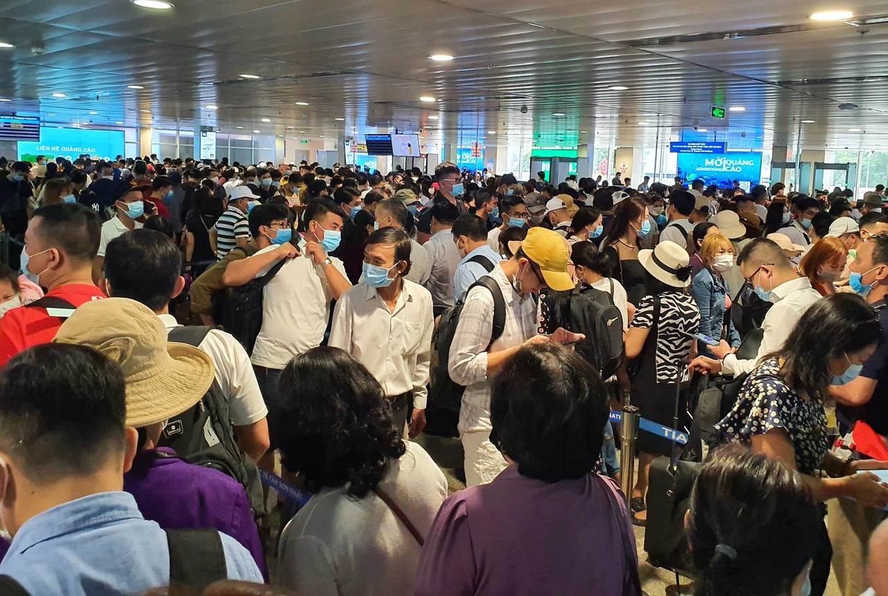 Các sân bay Việt Nam có thể đón 120 triệu khách năm nay- Ảnh 1.