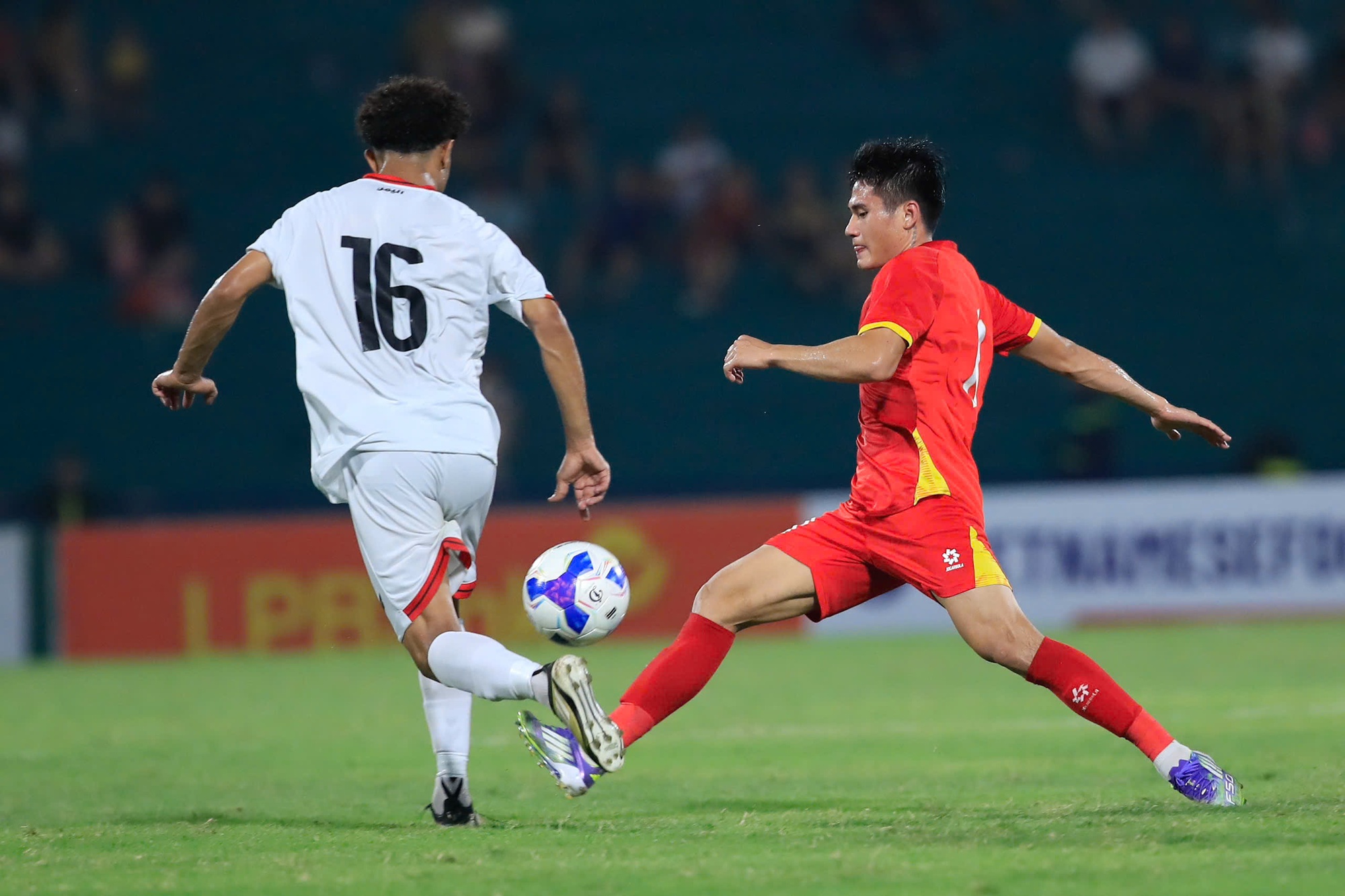 Ảnh: Hotboy Thanh Nhàn ghi bàn duy nhất, U23 Việt Nam hiên ngang vào VCK U23 châu Á- Ảnh 4.