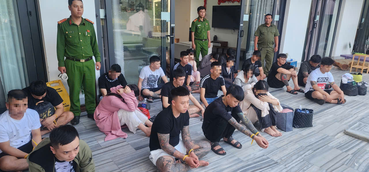 Hàng chục nam nữ thanh niên ở Đà Nẵng "chơi" ma túy trong villa- Ảnh 1.
