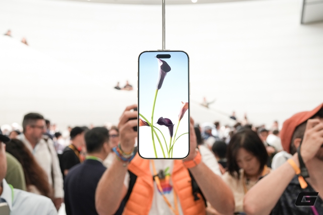 Cận cảnh iPhone Air 