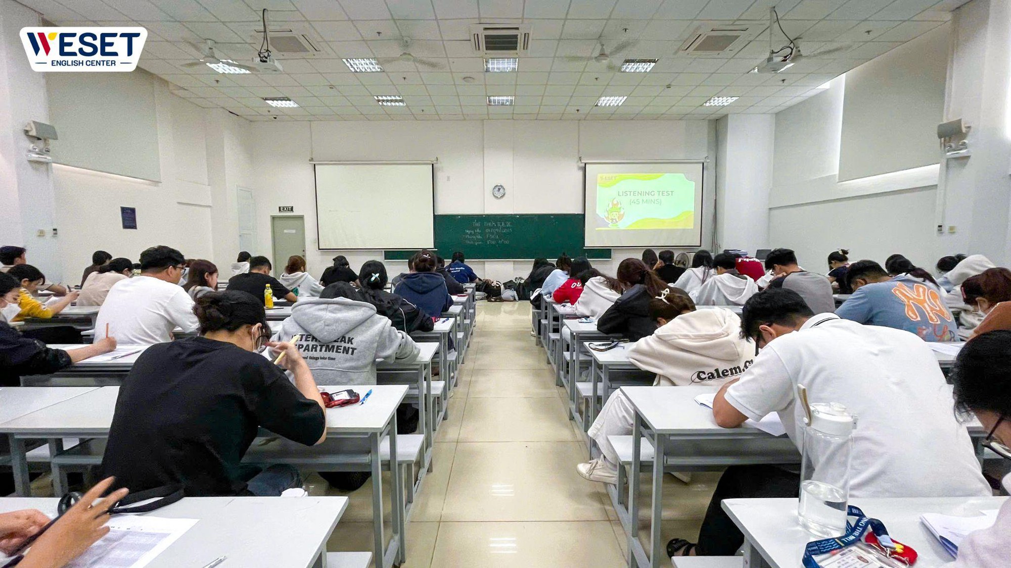 WESET bung nhiệt hết nấc c&ugrave;ng học sinh, sinh vi&ecirc;n từ hơn 120 trường đối t&aacute;c tr&ecirc;n cả nước- Ảnh 4.