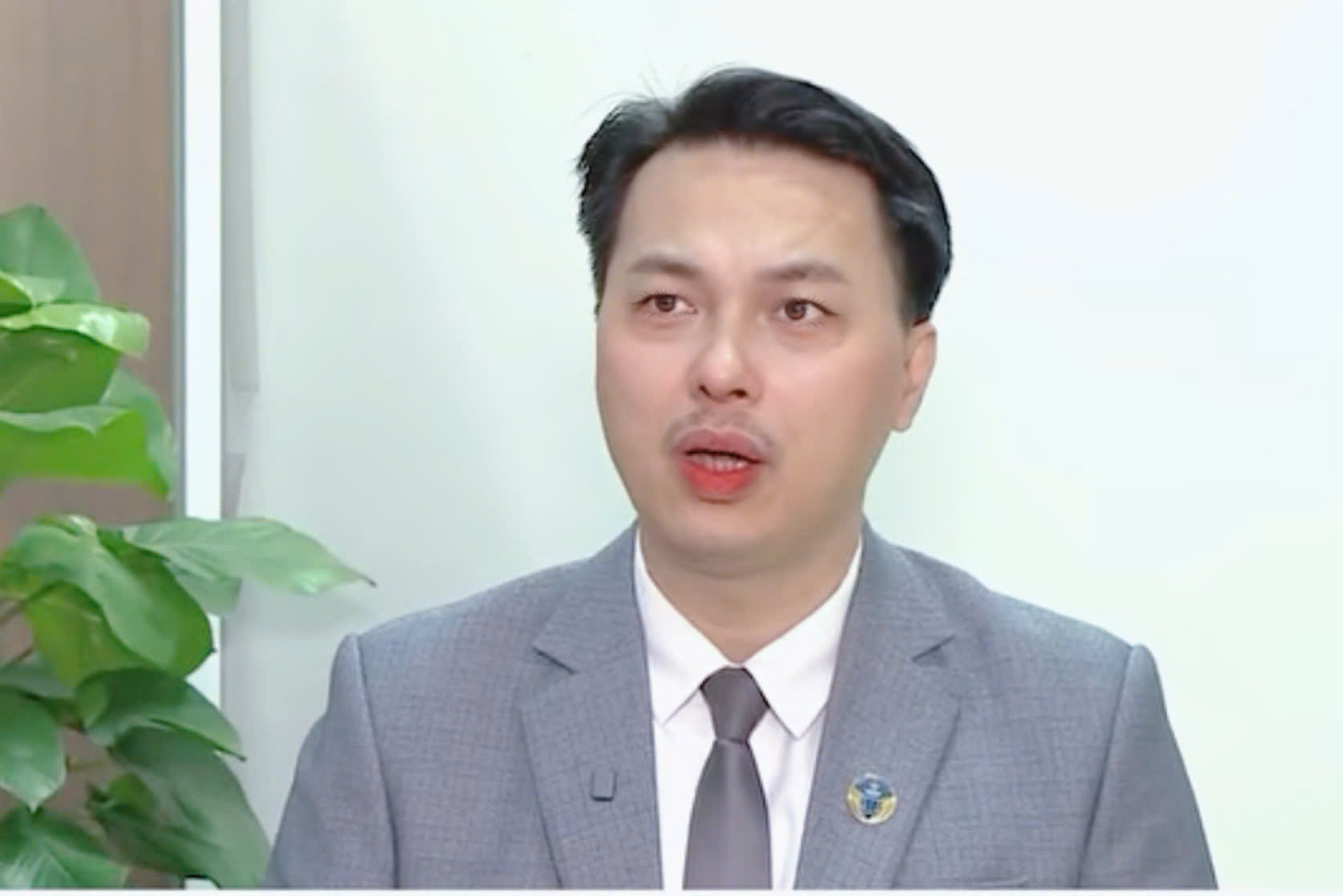 Vụ nữ bác sĩ nha khoa hành hung khách hàng ở TP.HCM: Có thể bị xử lý thế nào?- Ảnh 1.