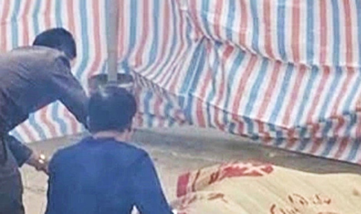 Va chạm xe kh&aacute;ch tr&ecirc;n quốc lộ 48E, c&aacute;n bộ ngoại giao tử vong thương t&acirc;m- Ảnh 1.