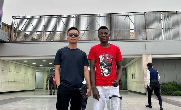 Đấu tố căng thẳng trong team của Quang Linh Vlogs dậy s&oacute;ng đầu năm 2026- Ảnh 4.