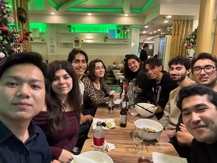 Du học sinh Việt tr&ecirc;n thế giới h&acirc;n hoan đ&oacute;n năm mới 2026- Ảnh 2.