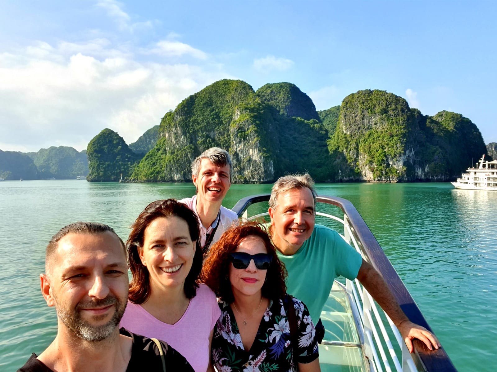 Kh&ocirc;ng phải Nha Trang, Ph&uacute; Quốc, đ&acirc;y l&agrave; nơi đ&oacute;n đ&ocirc;ng kh&aacute;ch thứ 3 Việt Nam năm 2025: Chỉ sau H&agrave; Nội, TP.HCM- Ảnh 2.