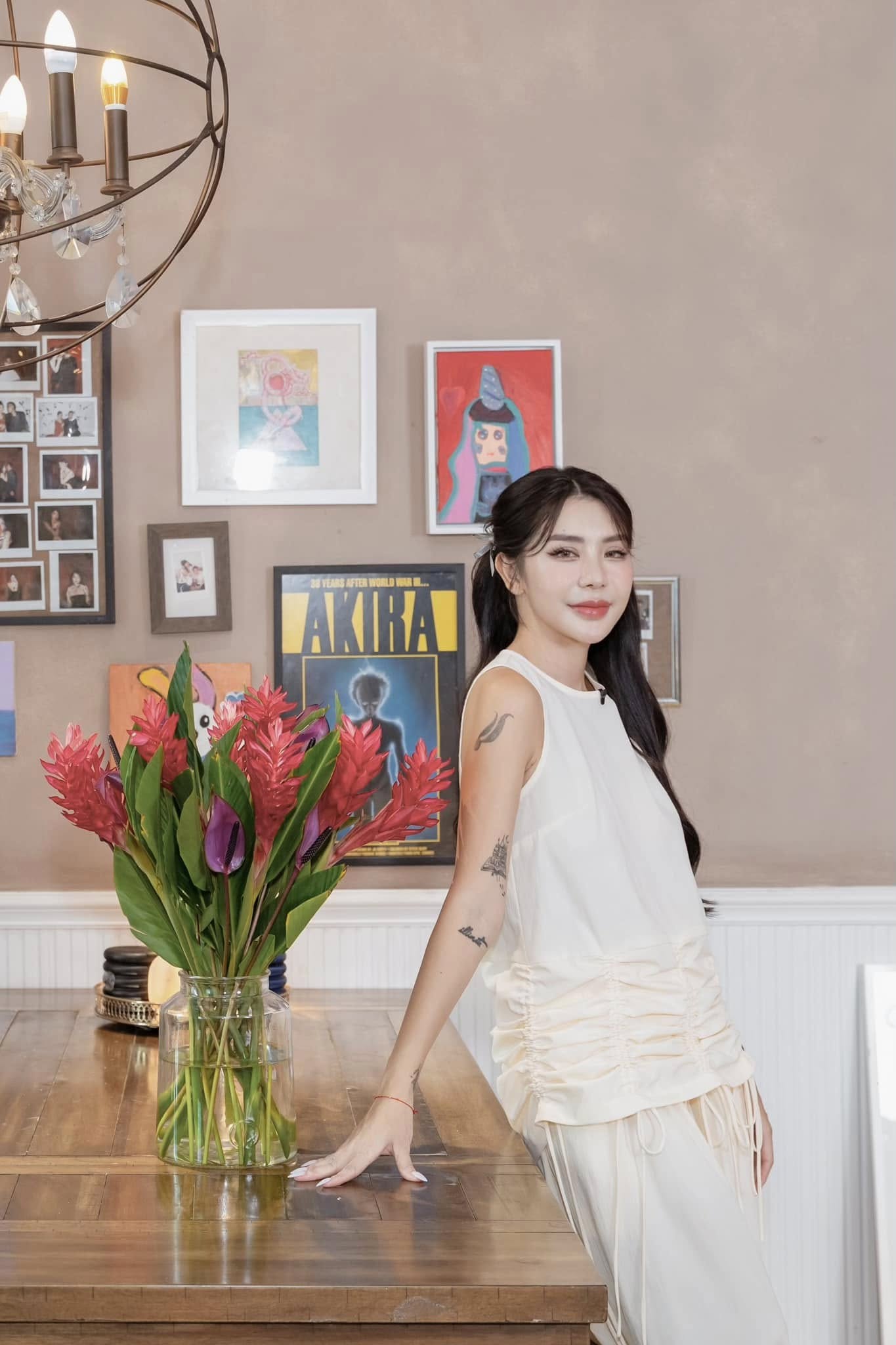 Khoe mới mua th&ecirc;m căn duplex, bị ch&ecirc; &ldquo;đường xấu kh&ocirc;ng ai thu&ecirc;&rdquo;: B&agrave; chủ Hạt M&iacute;t thẳng thắn đ&aacute;p trả- Ảnh 1.