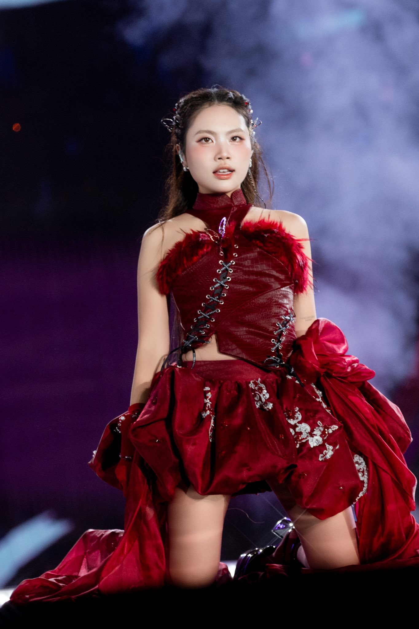 Qu&aacute;n qu&acirc;n th&agrave;nh c&ocirc;ng nhất Vbiz 2025: Loạt con số biết n&oacute;i, 2 lần diễn Đại lễ đủ &ldquo;sĩ cả đời&rdquo;- Ảnh 7.