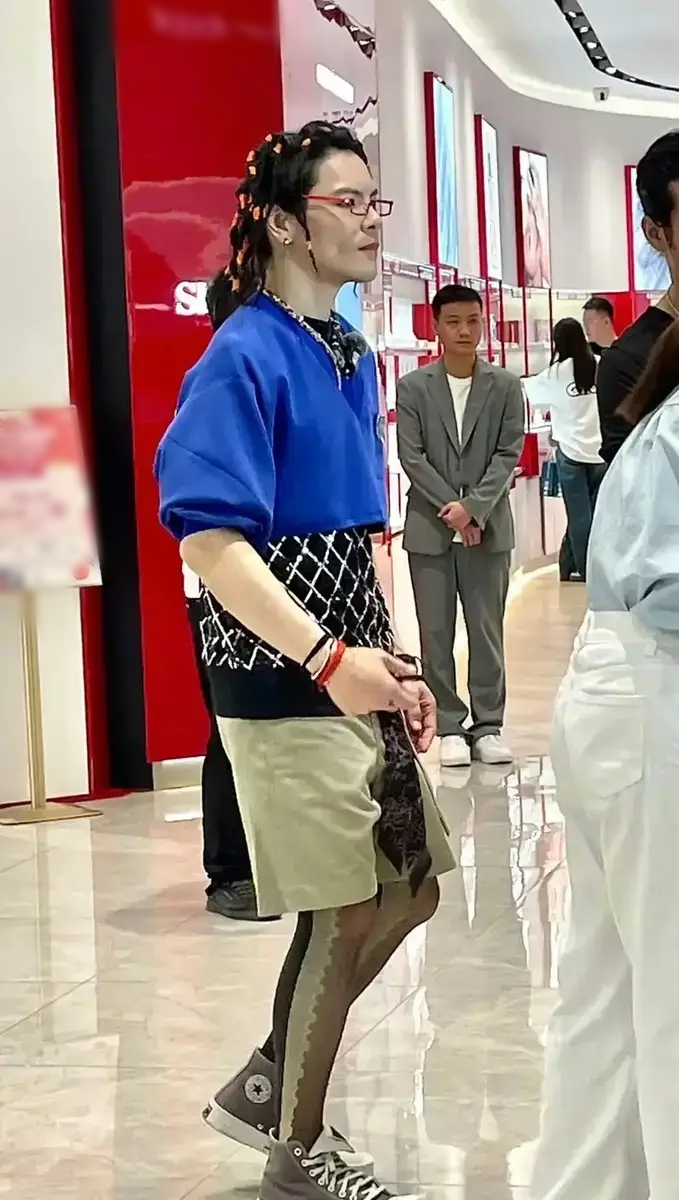 Đ&aacute;ng khen c&aacute;ch l&agrave;m của NTK Đỗ Mạnh Cường- Ảnh 7.