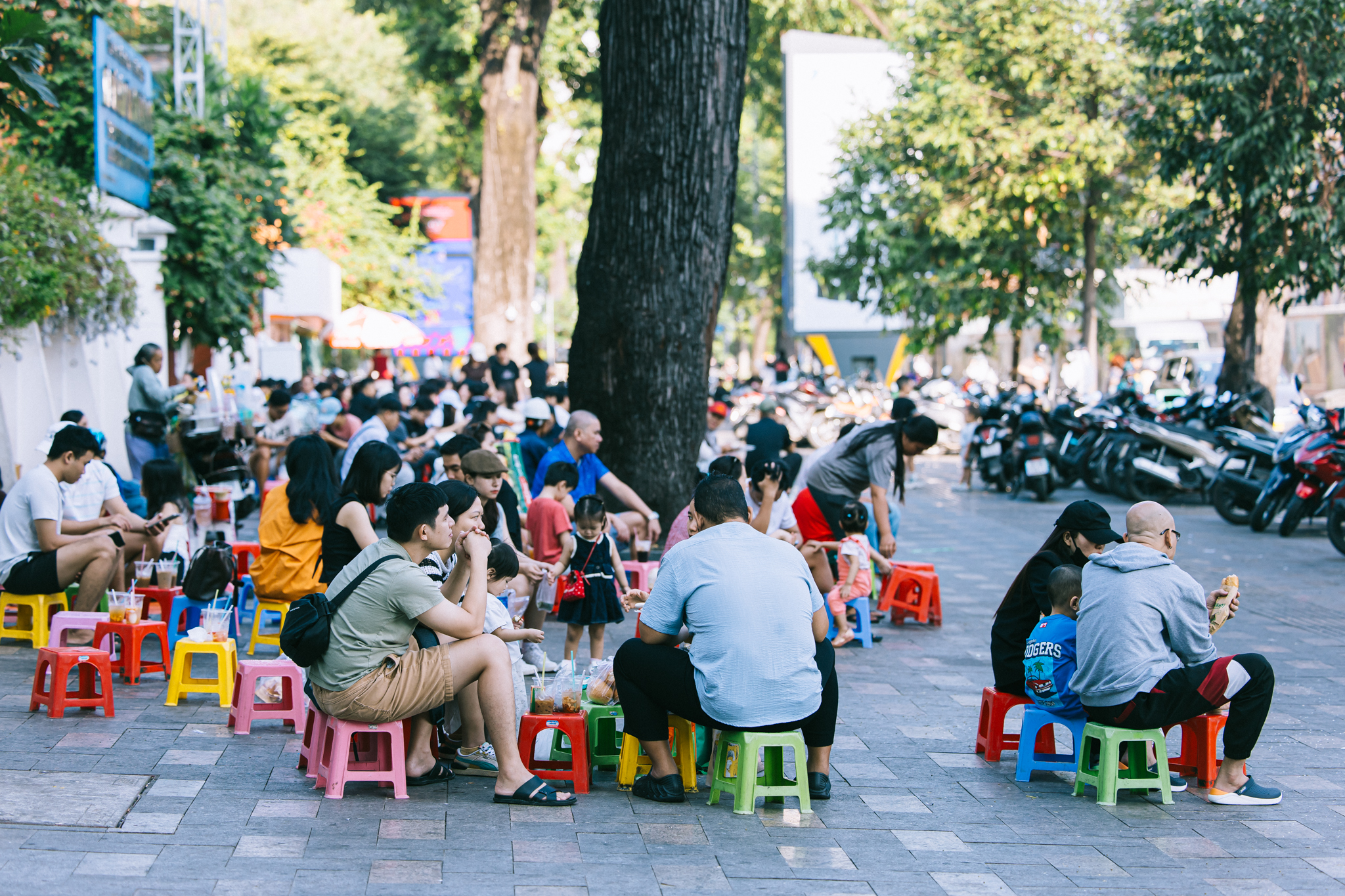 Ảnh, clip: H&agrave; Nội v&agrave; TP.HCM thật lạ trong s&aacute;ng đầu năm 2026- Ảnh 26.
