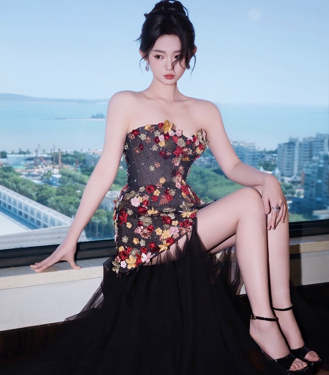 Nữ thần sắc đẹp 1 năm đ&oacute;ng ch&iacute;nh 29 phim v&ocirc; địch showbiz, đỉnh thế n&agrave;y kh&oacute; t&iacute;nh mấy cũng phải m&ecirc;- Ảnh 6.