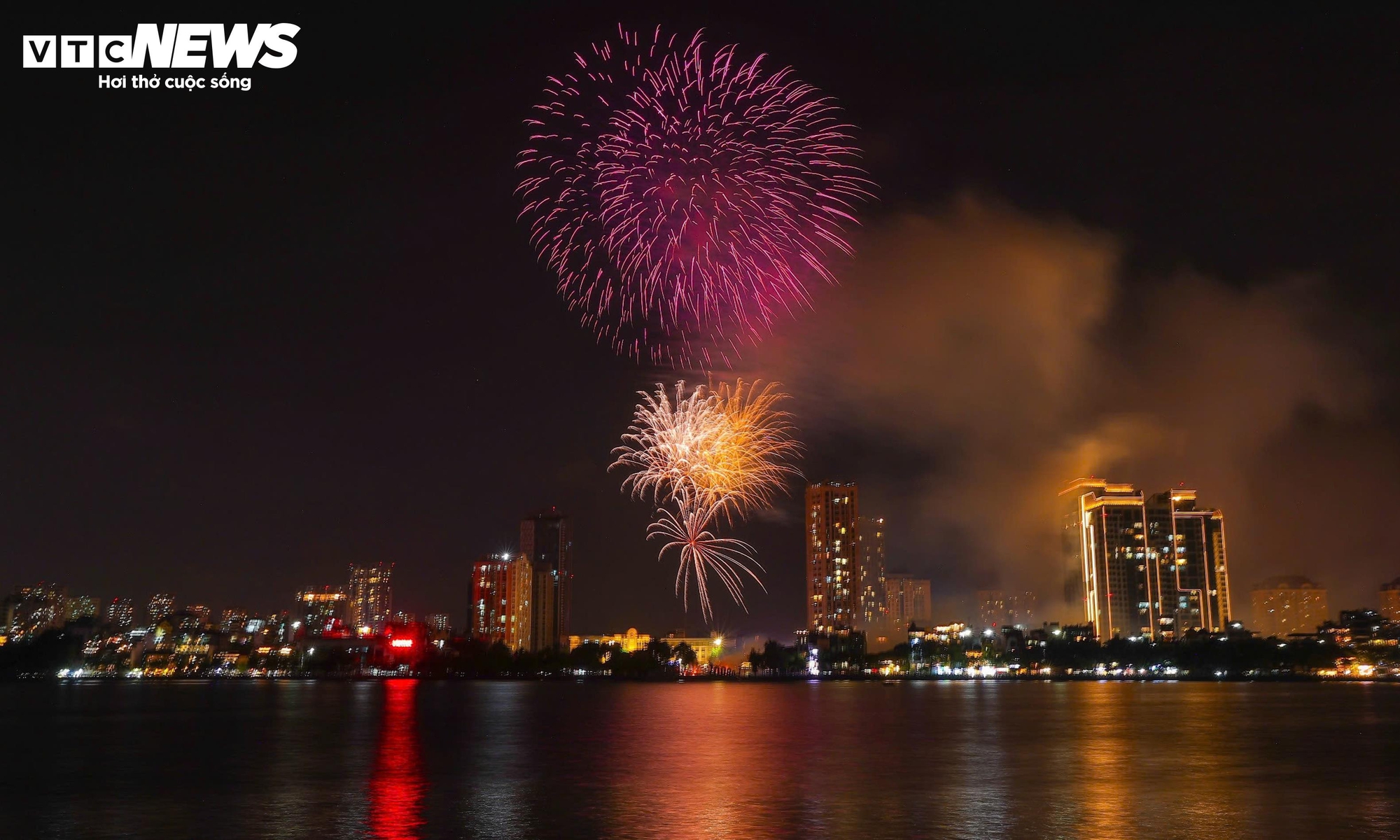 Thủ tướng y&ecirc;u cầu gộp 2 th&aacute;ng lương hưu chi trả v&agrave;o dịp Tết Nguy&ecirc;n đ&aacute;n- Ảnh 1.