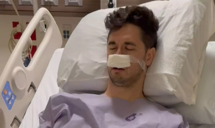 B&iacute; ẩn bệnh nh&acirc;n mổ xong bỗng dưng biết ngoại ngữ, hết thuốc l&agrave; qu&ecirc;n lu&ocirc;n- Ảnh 1.