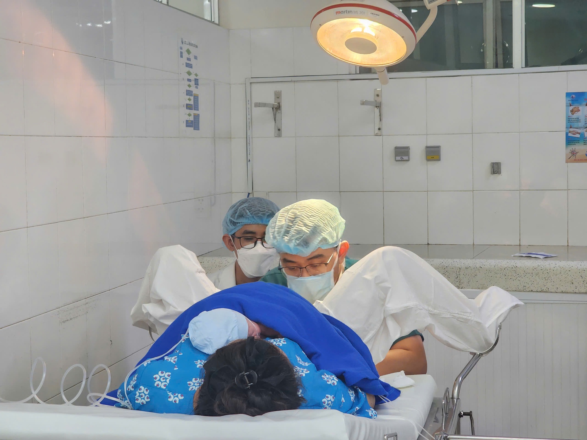 Ngắm những em b&eacute; đầu ti&ecirc;n của năm 2026 ch&agrave;o đời tại Bệnh viện Từ Dũ- Ảnh 2.