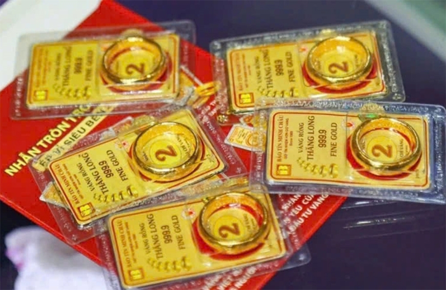 Mua v&agrave;ng kiểu n&agrave;y chẳng kh&aacute;c n&agrave;o tự hại m&igrave;nh- Ảnh 1.