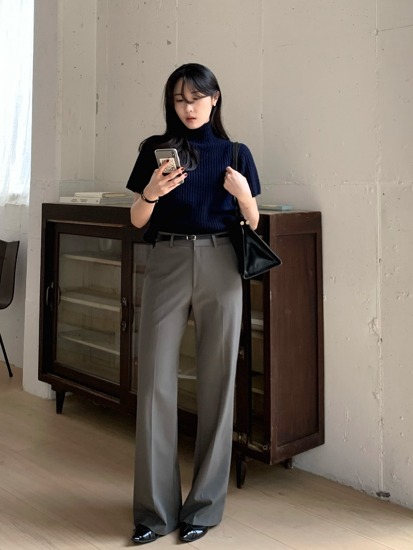 Kh&ocirc;ng phải quần ống rộng, đ&acirc;y mới l&agrave; 4 kiểu quần d&agrave;i 