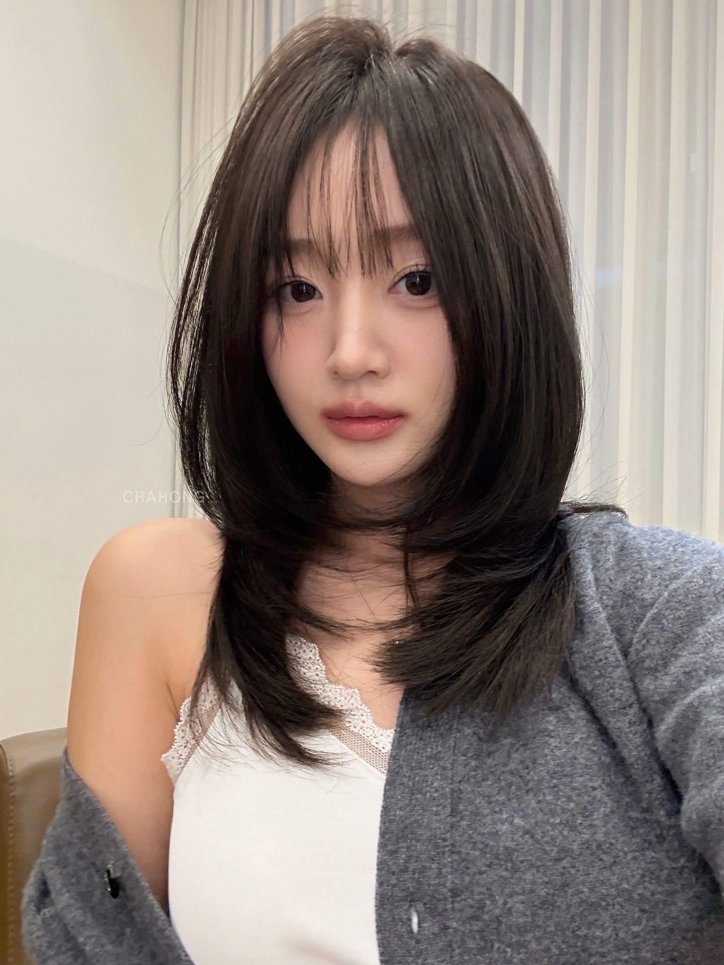 5 kiểu tóc ngang vai cho nàng không thích cắt tóc quá ngắn, nhưng vẫn muốn trẻ ra vài tuổi- Ảnh 4. 5 kiểu tóc ngang vai cho nàng không thích cắt tóc quá ngắn, nhưng vẫn muốn trẻ ra vài tuổi- Ảnh 4.