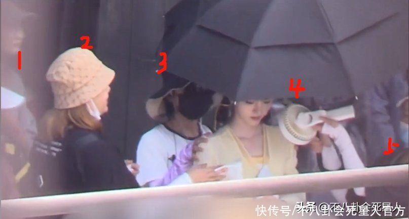 G&oacute;c khuất nghề trợ l&yacute; nghệ sĩ: L&agrave;m việc 24/7, lương đ&atilde; b&egrave;o bọt c&ograve;n bị cắt x&eacute;n, nợ nần- Ảnh 5.