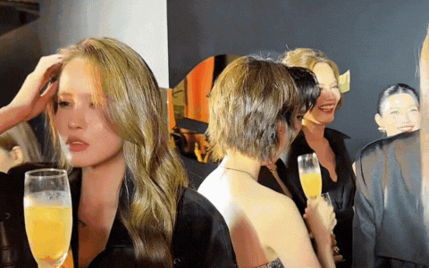 Thiều Bảo Trâm và Lê Hoàng Phương không hẹn mà gặp, thái độ ra sao hậu drama yêu chung trai trẻ?- Ảnh 1. Thiều Bảo Trâm và Lê Hoàng Phương không hẹn mà gặp, thái độ ra sao hậu drama yêu chung trai trẻ?- Ảnh 1.