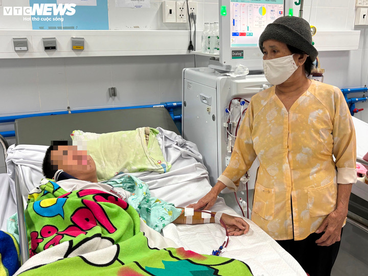 Ph&aacute;t hiện muộn suy thận mạn, nhiều trẻ sống phụ thuộc v&agrave;o m&aacute;y lọc m&aacute;u- Ảnh 1.