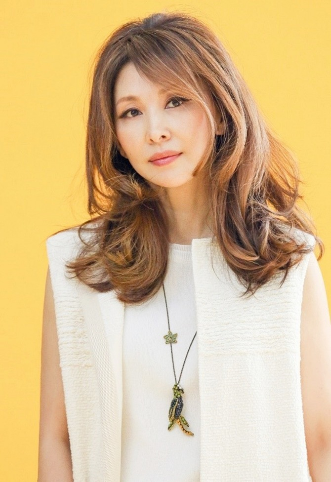 Sao nữ cặp k&egrave; với hồng h&agrave;i nhi k&eacute;m 17 tuổi đến mức tan t&agrave;nh h&ocirc;n nh&acirc;n, cuộc sống ở tuổi 60 thế n&agrave;o?- Ảnh 2.