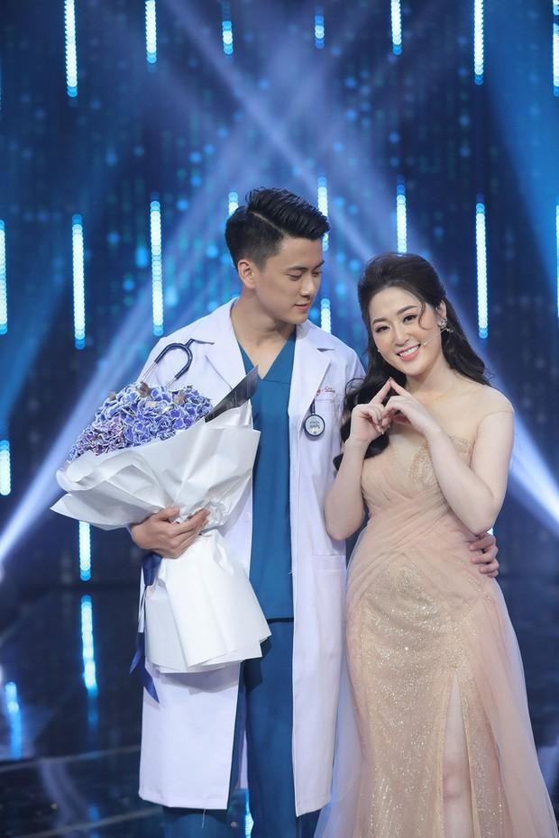 "B&aacute;c sĩ đẹp trai nhất Tuy&ecirc;n Quang" chia tay nữ diễn vi&ecirc;n phim Việt giờ v&agrave;ng giờ sống ra sao?- Ảnh 7.