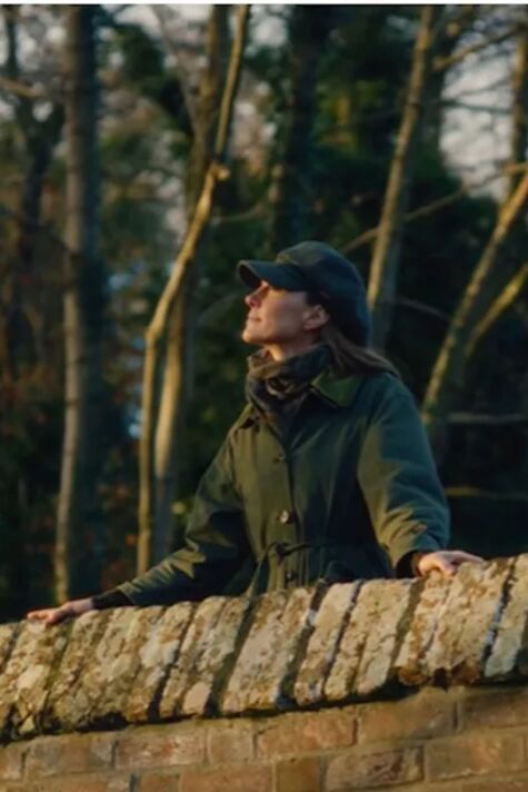 Bức ảnh sinh nhật tuổi 44 g&acirc;y b&atilde;o: Kate Middleton v&agrave; sự lựa chọn trang phục g&oacute;i trọn t&igrave;nh y&ecirc;u 13 năm trước- Ảnh 4.