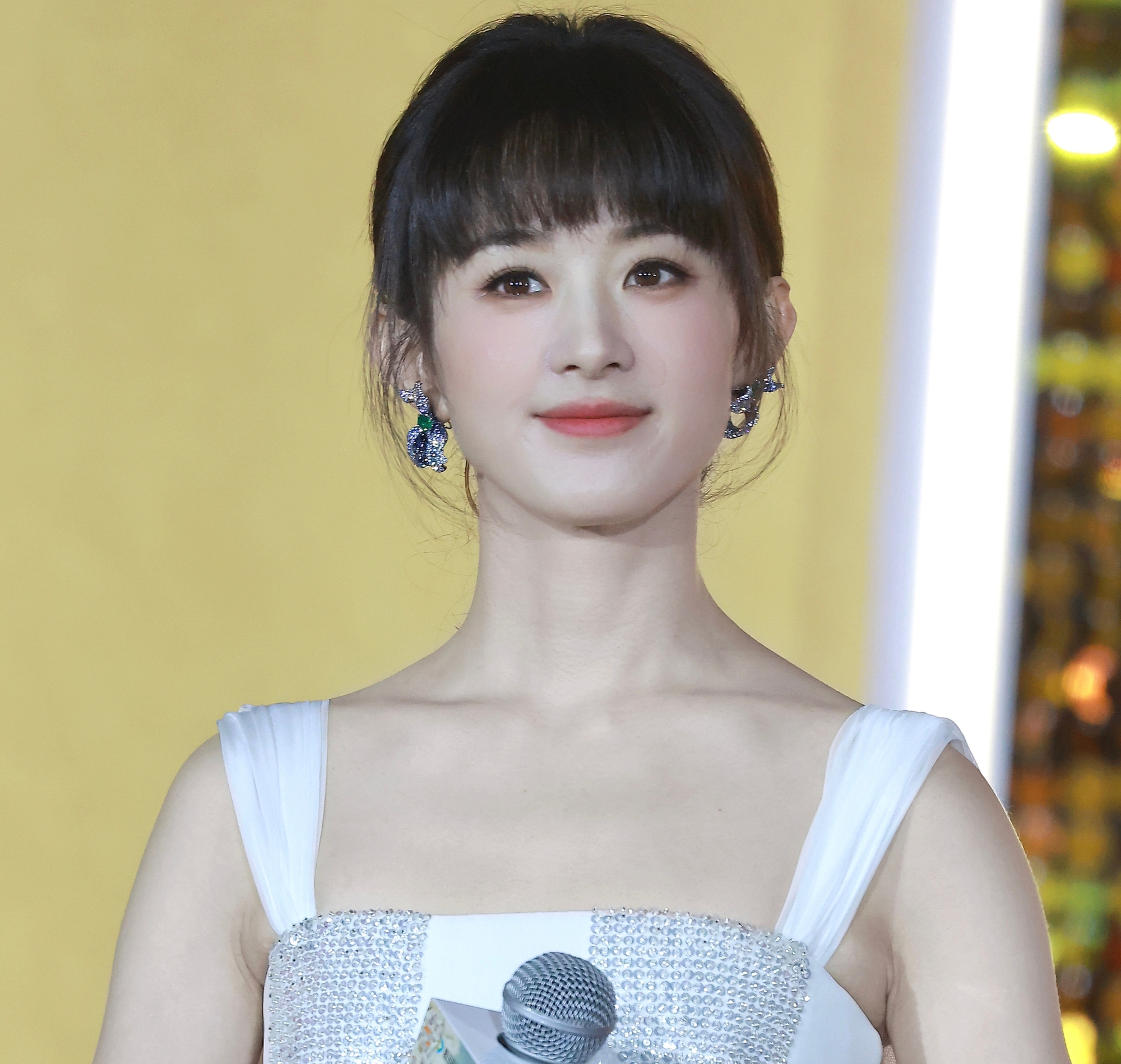 Triệu Lệ Dĩnh biến th&agrave;nh 