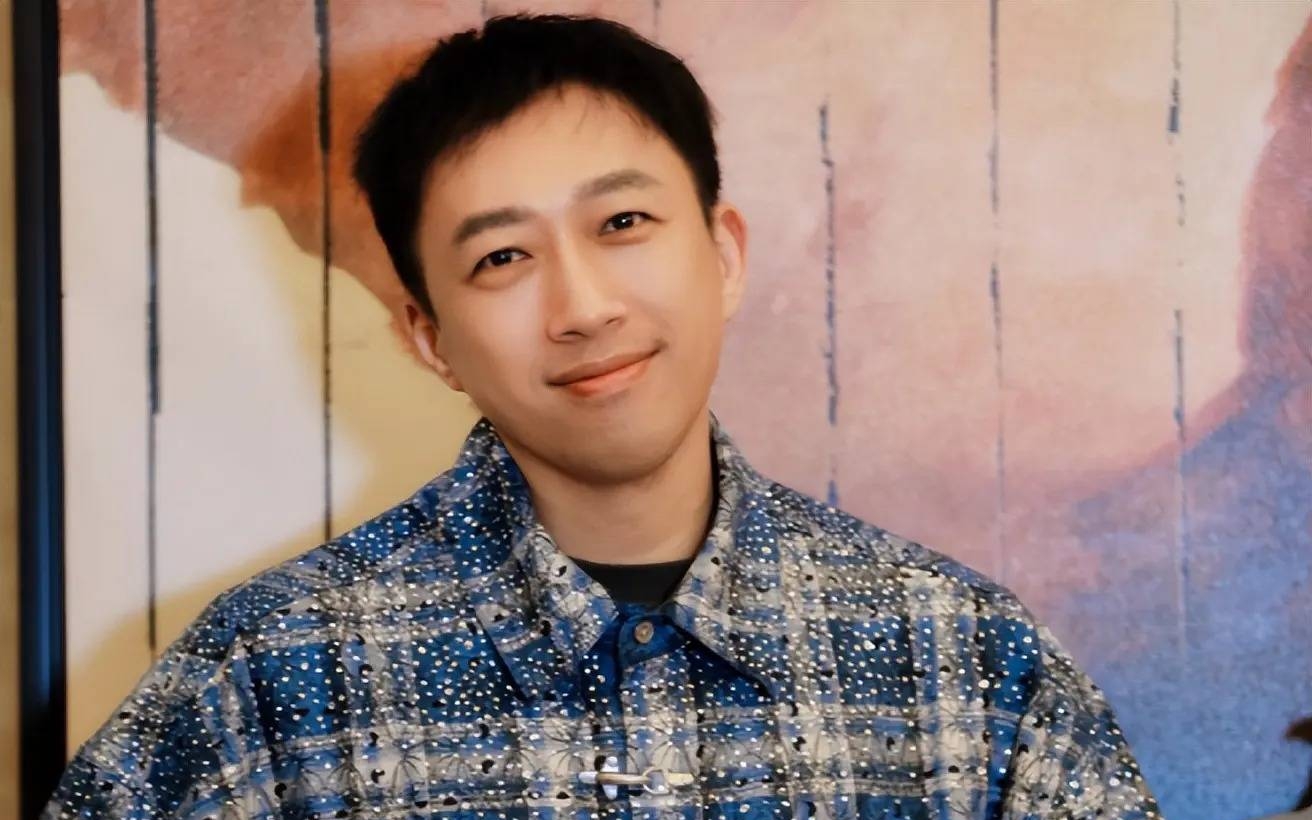 Kẻ bị ghét nhất Trung Quốc khoe bị fan cuồng quấy rối: MXH đồng loạt kêu bốc phét, ai gu mặn lắm mới mê- Ảnh 1. Kẻ bị ghét nhất Trung Quốc khoe bị fan cuồng quấy rối: MXH đồng loạt kêu bốc phét, ai gu mặn lắm mới mê- Ảnh 1.