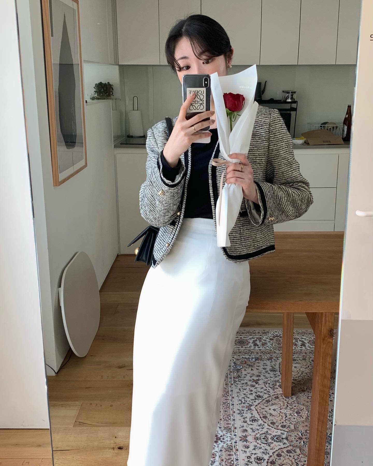 Có thể khẳng định, đây là 5 mẫu áo khoác đẹp nhất để mặc với chân váy- Ảnh 1. Có thể khẳng định, đây là 5 mẫu áo khoác đẹp nhất để mặc với chân váy- Ảnh 1.