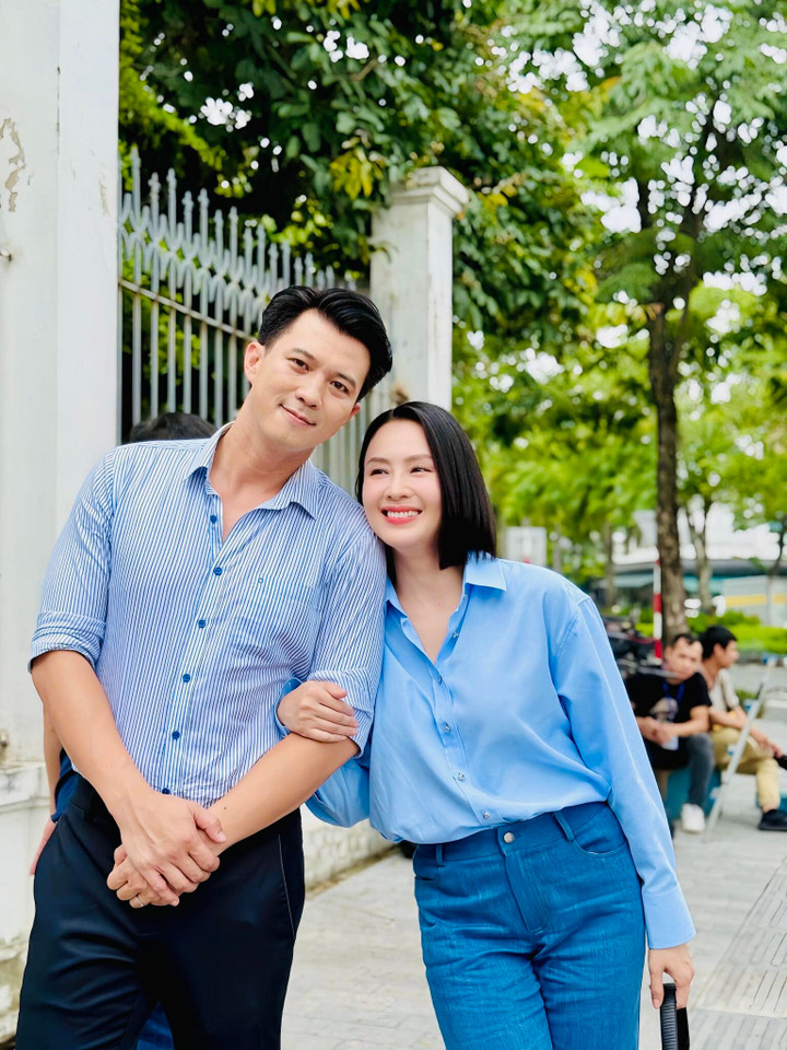 Nam diễn vi&ecirc;n người Mường đ&oacute;ng c&ugrave;ng l&uacute;c 2 phim giờ v&agrave;ng đ&igrave;nh đ&aacute;m tr&ecirc;n VTV l&agrave; ai?- Ảnh 4.