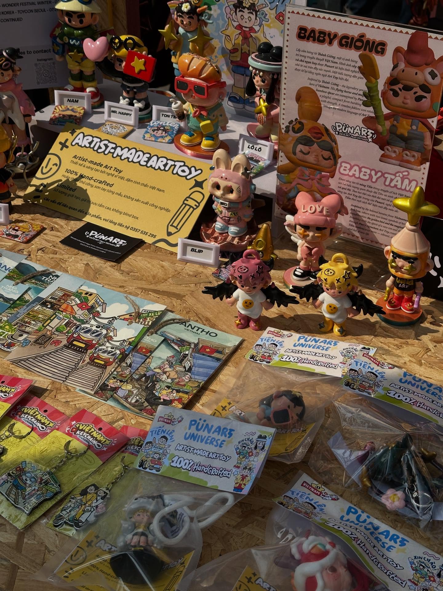 Lễ hội Thiết kế Sáng tạo Hà Nội 2026 tấp nập ngay hồ Hoàn Kiếm, giới trẻ hào hứng trải nghiệm gian hàng LG và loạt local brand siêu nghệ- Ảnh 13. Lễ hội Thiết kế Sáng tạo Hà Nội 2026 tấp nập ngay hồ Hoàn Kiếm, giới trẻ hào hứng trải nghiệm gian hàng LG và loạt local brand siêu nghệ- Ảnh 13.