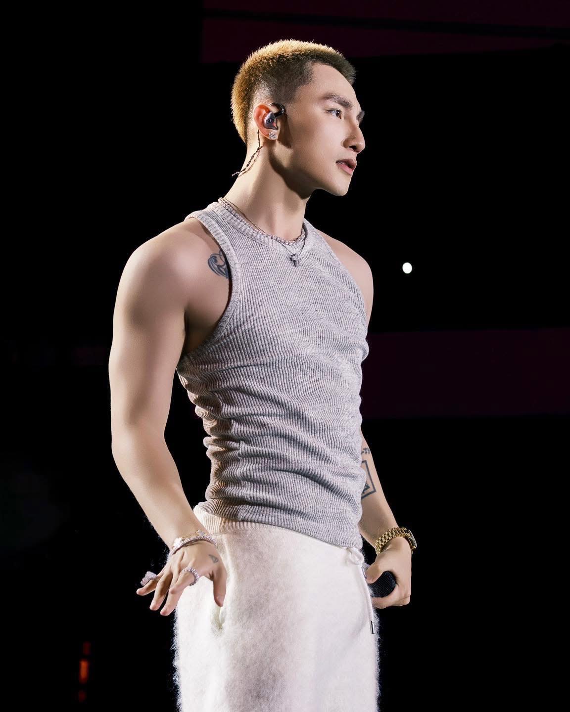 Khen cho tạo h&igrave;nh mới của Sơn T&ugrave;ng: Vừa bảnh vừa &ldquo;l&aacute;o&rdquo; thế n&agrave;y qu&aacute; m&ecirc; rồi!- Ảnh 10.