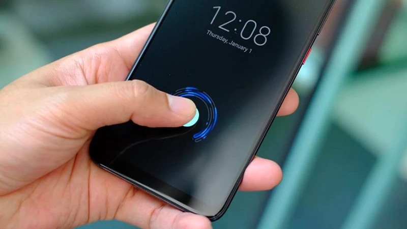 V&igrave; sao kh&ocirc;ng n&ecirc;n d&ugrave;ng v&acirc;n tay để mở kh&oacute;a điện thoại?- Ảnh 1.